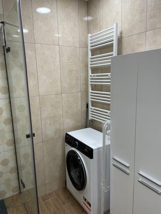 Wylom Apartment
